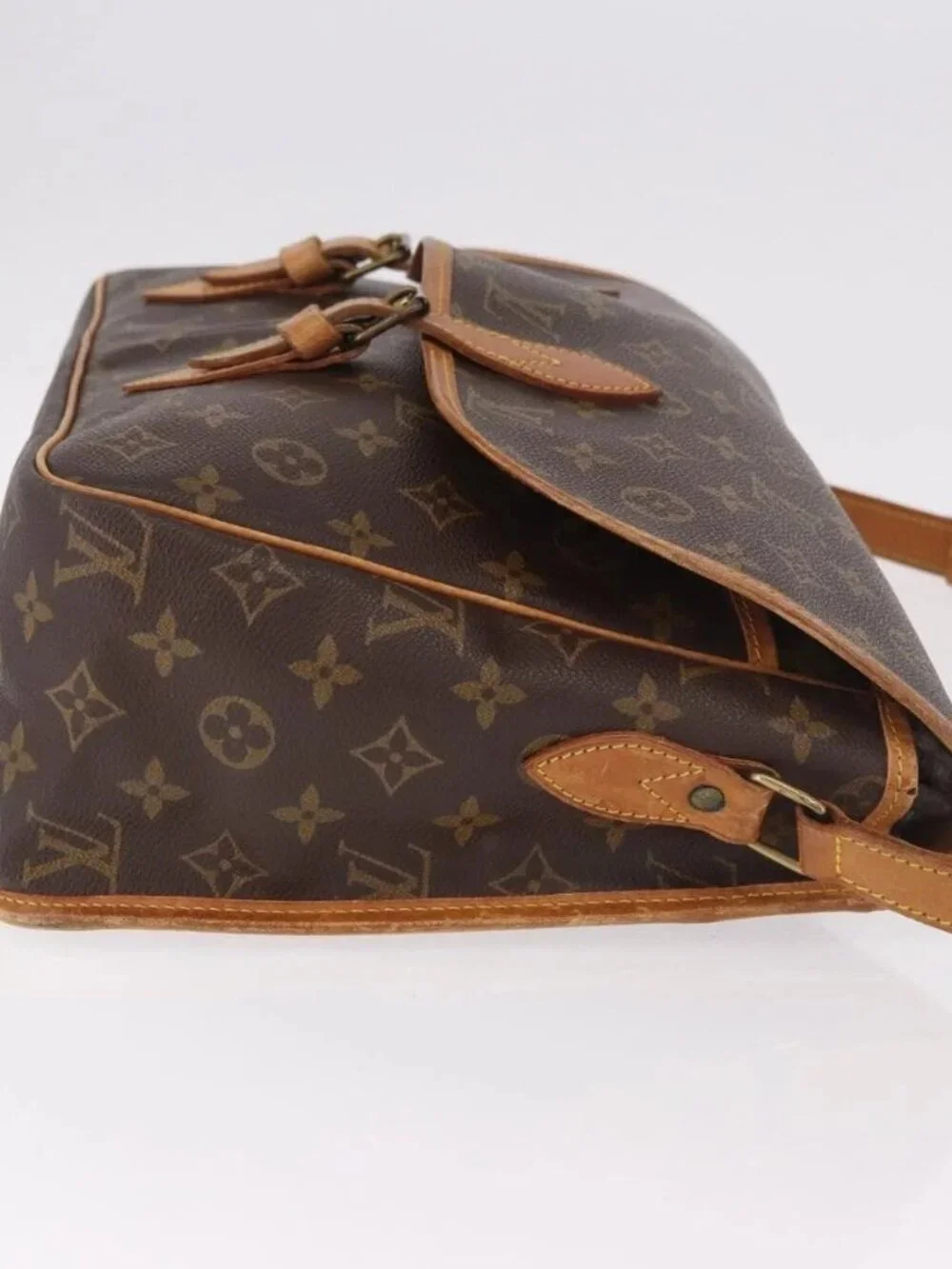 LOUIS VUITTON Monogram Gibeciere GM Shoulder Bag M42246 LV Auth 188421